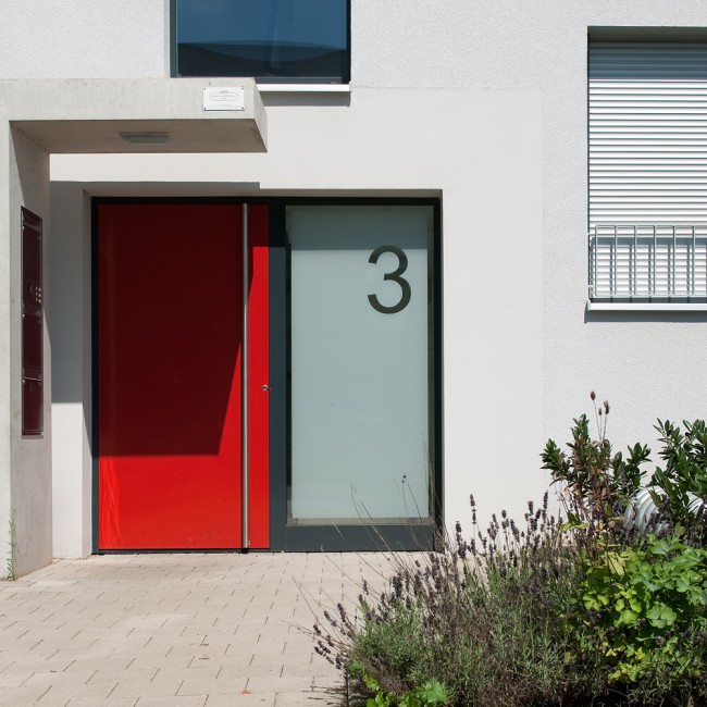 Mehrfamilienhaus Im Hole